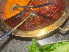 -小天鹅火锅·一线江景洪鼎旗舰店(洪崖洞店)