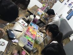 -花栗创意手工馆·小戏拼豆店