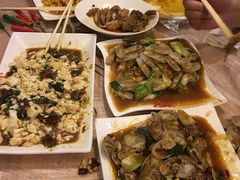 -狮龙啤酒烧烤屋(建二路店)
