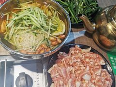 -石记东北风味烤肉店(子固路店)