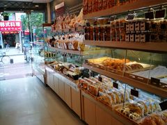 面包甜点陈列柜-金鸡品客(上海路店)