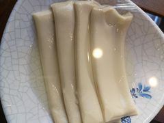 -亿诣蝎府炸酱面羊蝎子火锅(酷车小镇店)