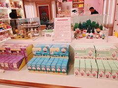 -泡泡玛特POPMART(国金街店)