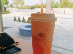 -喜茶(迪士尼小镇DP店)