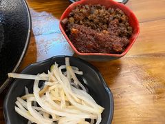 -丽虹云南过桥米线(兴工街店)