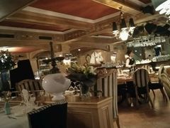 大堂-火车头法国西餐厅
