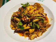 湘辣热卤-费大厨辣椒炒肉(万家丽一店)