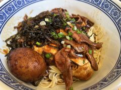 -沪西老弄堂面馆(定西路店)