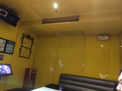 -百威KTV(恒福路店)