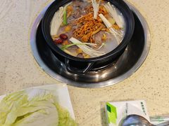 -九寨特色牦牛肉汤锅 羊肉汤锅