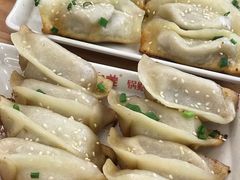 -小姜锅贴(凤凰街店)