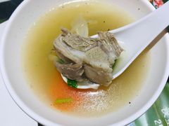 羊肉汤-语言大学-清真食堂