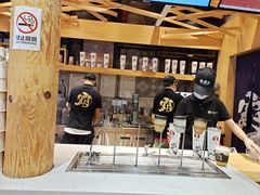 -霸王茶姬(南强街店)