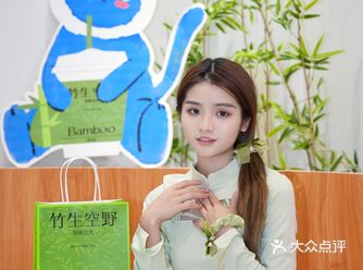 最主要是这么美的铃兰发圈居然是喝奶茶送的