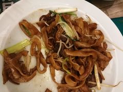 干炒牛河-茶港·点心·啫啫煲(范湖万达广场店)