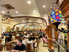 大堂-清真·玛丽亚新疆菜主题餐厅(浙江中路店)