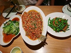 -自己人·宜昌菜(水悦城店)