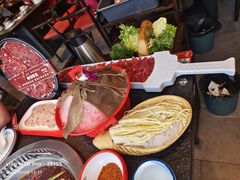 -醉董牛川派鲜肉自选火锅(烟台店)