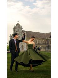 -雪中彩影婚纱摄影·微光艺术中心