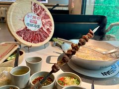 -左庭右院鲜牛肉火锅(金山万达店)