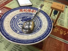 -赵记传承特色牛奶甜品(泉城广场店)