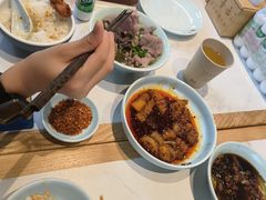 -全牛匠·乐山跷脚牛肉(上品+店)