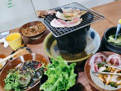 -喝丢一只鞋·东北烤肉·烧烤·铜火锅(江宁店)