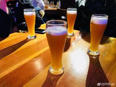 -皇冠自酿啤酒坊(中国红街5号楼店)