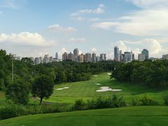 -麓湖高尔夫球俱乐部