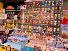 -泡泡玛特POPMART(杭州乐堤港店)