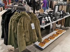 -ZARA(金安国际购物广场店)