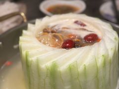 -得意咚瓜·顺德鱼生·冬瓜火锅(深圳首店)