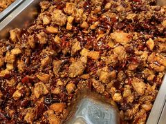 -鑫记婆婆兔·成都特产·兔头手撕兔(太古里店)