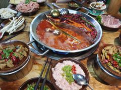 -老街·稳拈老火锅(海椒市店)