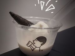 -喜茶(迪士尼小镇·平行宇宙店)