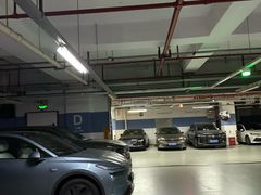 -嘉亭荟城市生活广场-停车场