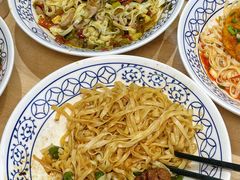 -李与白包子铺(桐梓林店)