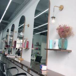 -茶发Salon·烫发染发理发