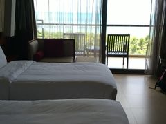 -三亚湾海居铂尔曼度假酒店