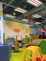 -莫莉幻想儿童乐园(广州番禺永旺店)