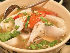 -Cuc Gach Quan Restaurant