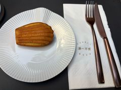 -潮一不贰·法式甜品·生日蛋糕·西式简餐(外滩店)