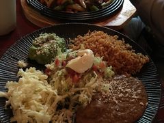 -Pistolera Mexican Cantina女枪手墨西哥餐厅(碧云路店)