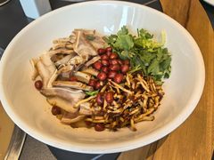 -黔蘑菇四季餐厅(观山湖店)