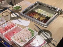 小鸳鸯锅底-野妹经典火锅(民治店)