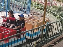 -顺德大良半月城游乐场