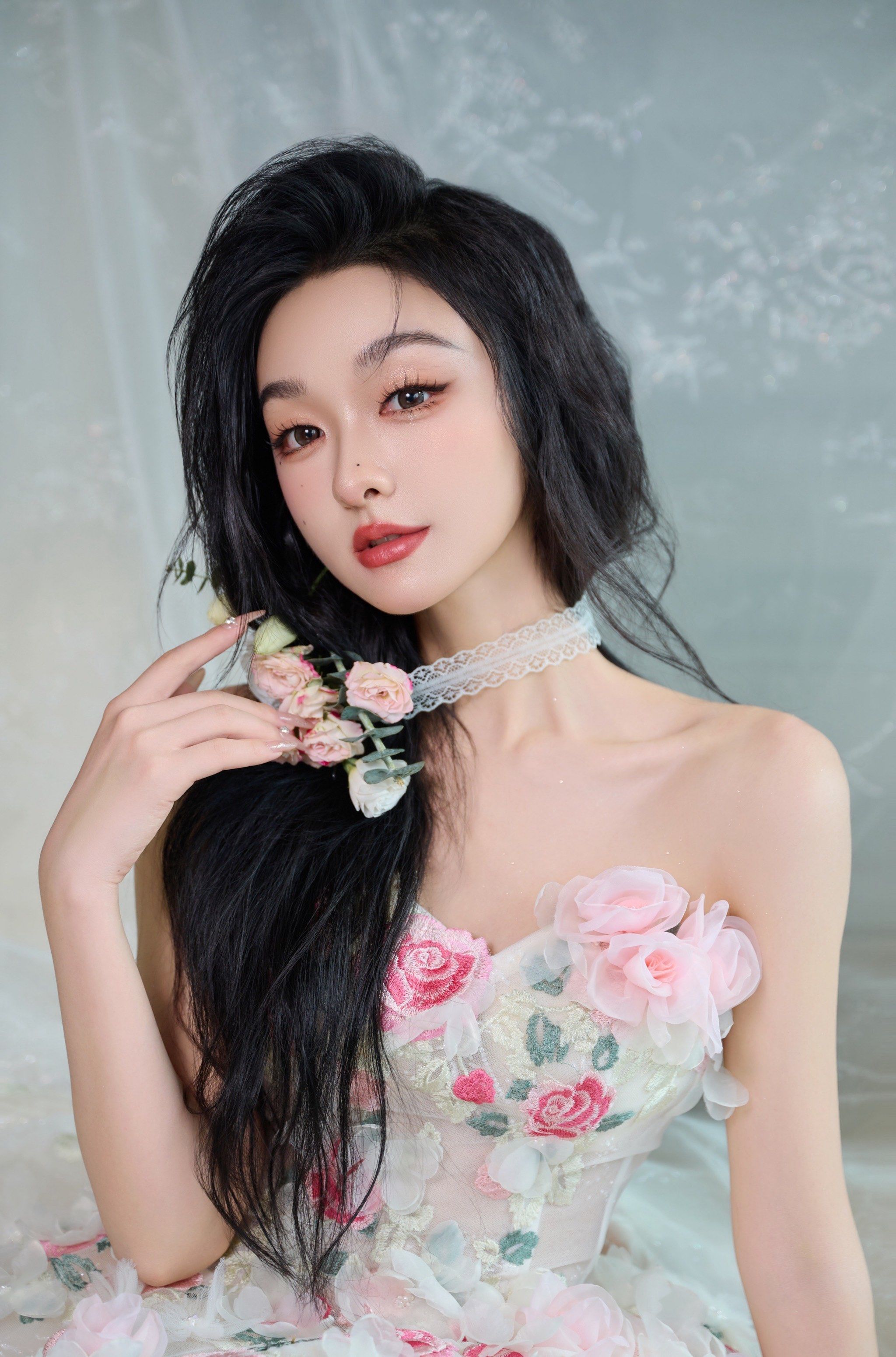 美妆分享✨直击少女心的鲜花新娘造型