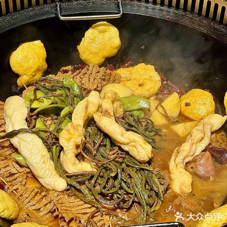 慕名而来的这家地锅鸡！！！果然没让我失望！！