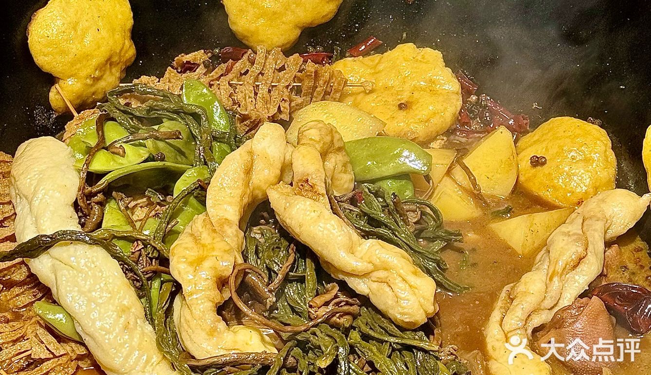 慕名而来的这家地锅鸡！！！果然没让我失望！！