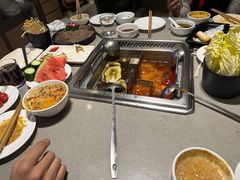 -海底捞火锅(宝龙广场夜宵主题店)